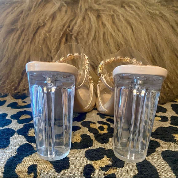 Olivia & Kate clear double strap rhinestone sandals - Picture 5 of 8